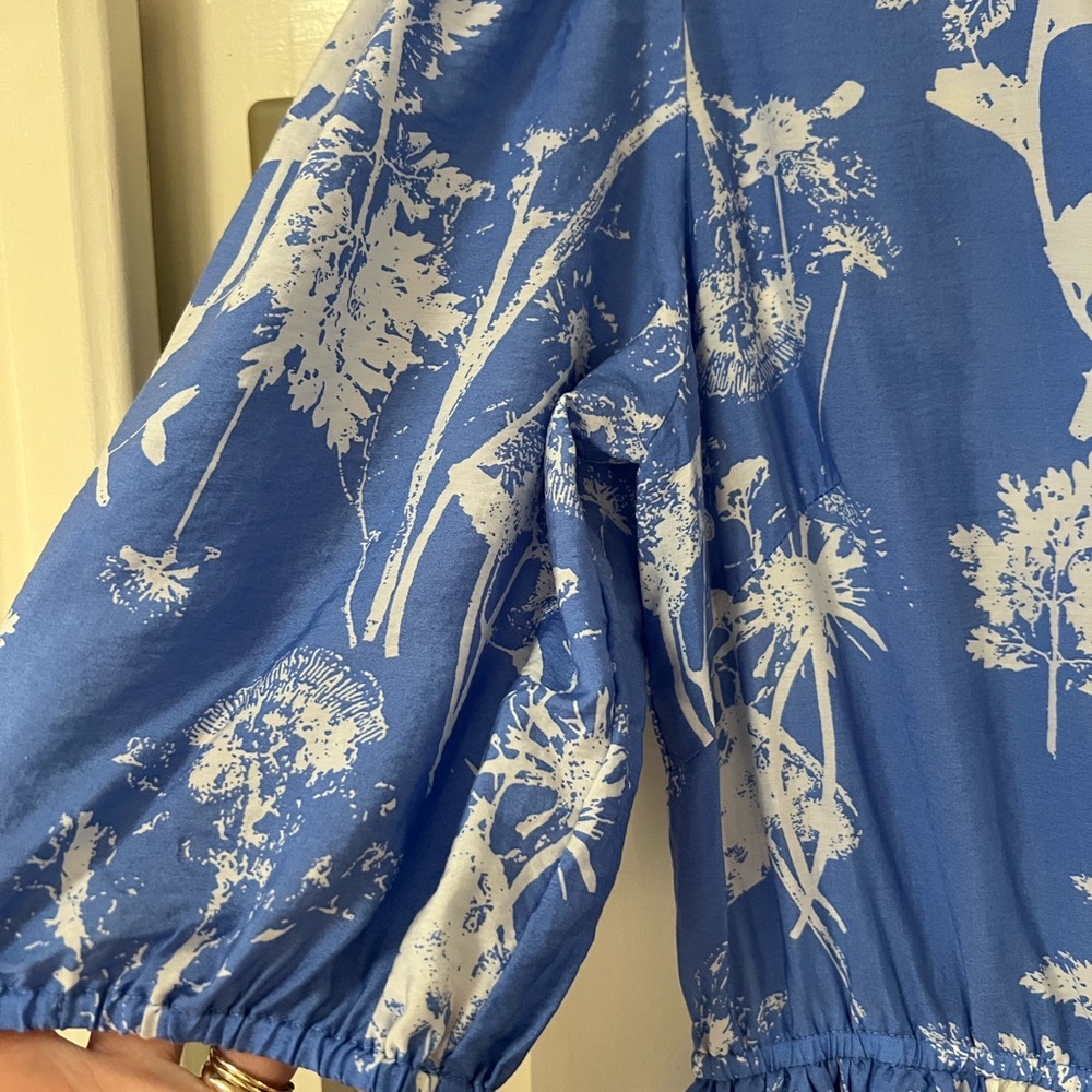 & Other Stories blue floral maxi dress with pockets - Picture 5 of 8